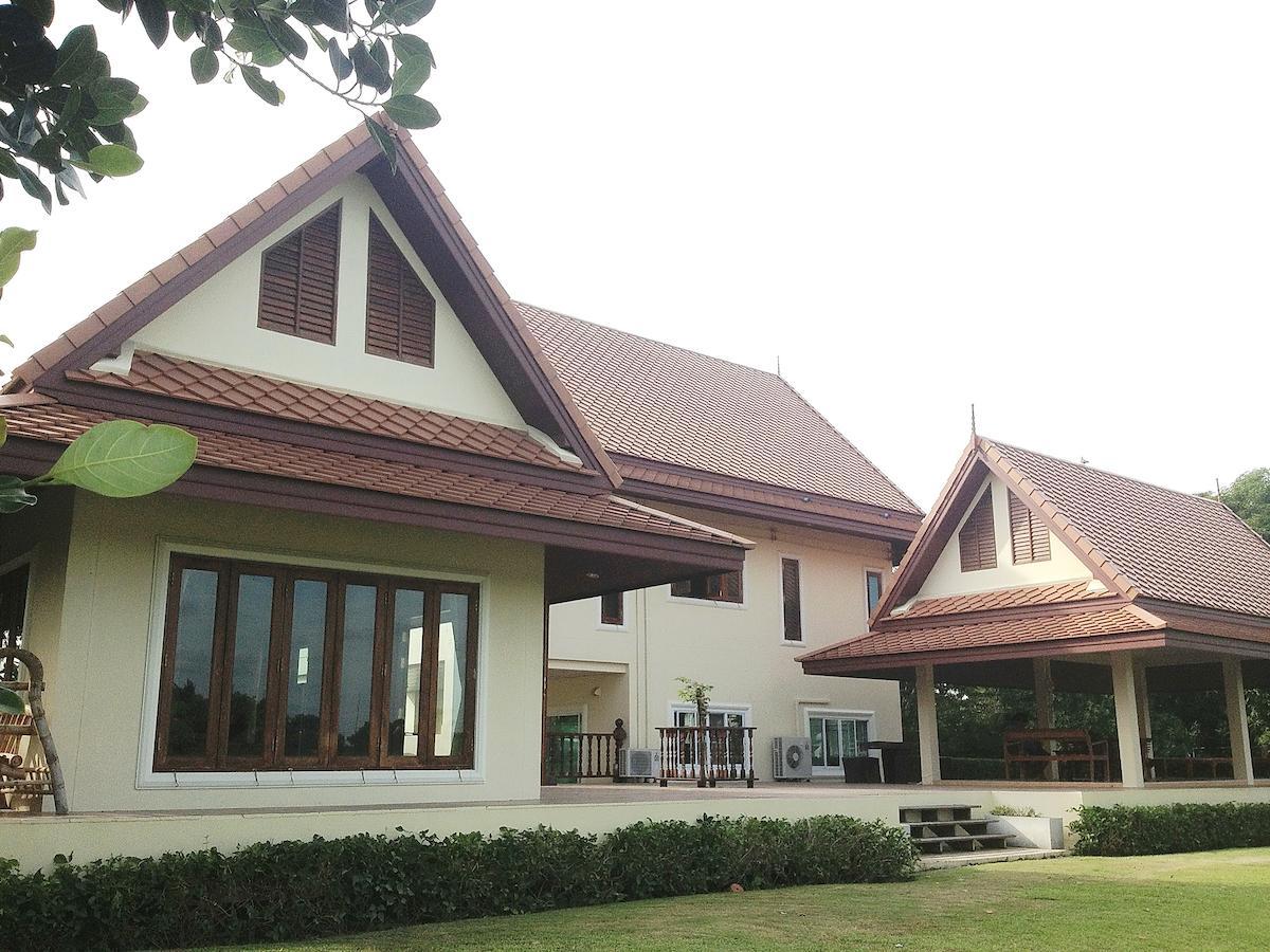 Thararin Villa Ban Doem Bang المظهر الخارجي الصورة